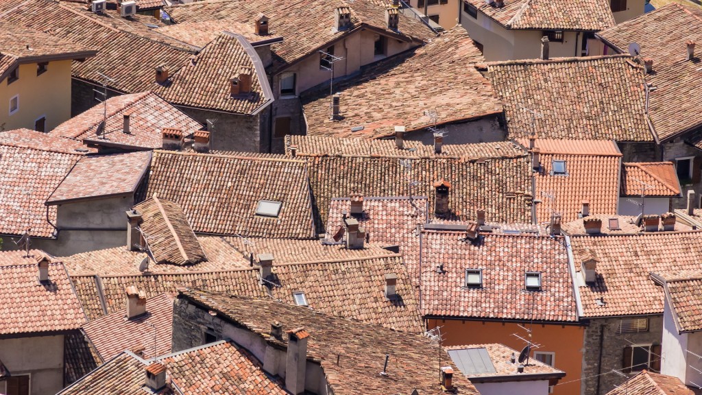roofs-919460_1920